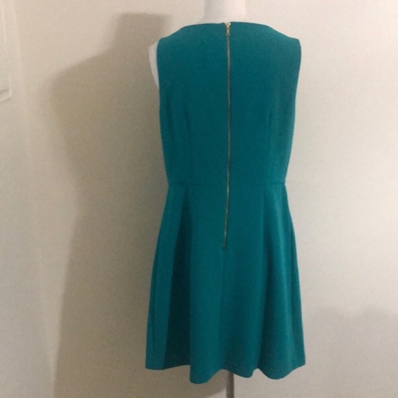 Loft Green Vneck dress size 10 - Picture 4 of 5